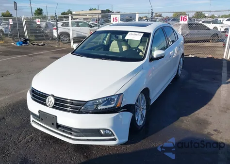 2015 Volkswagen Jetta 2.0L Tdi Sel z USA, uszkodzony, nr VIN 3VW3A7AJ6FM222670